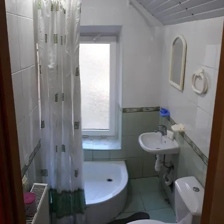 Готель Закритий На Карантинне Gasthof Jaremtsche
